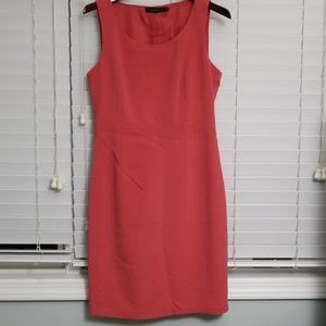 Coral dress- the limited size 8